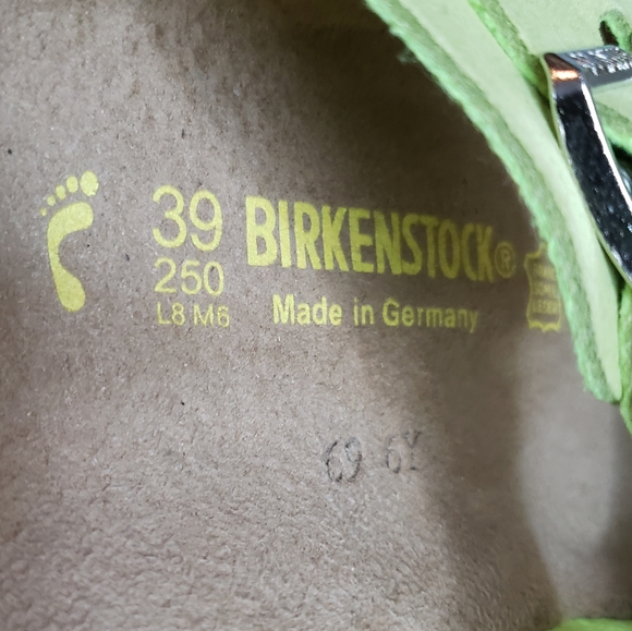 Birkenstock Lime Green Footbed Sandals. Women's size 8 or Men's size 6. (Sd206) - Picture 8 of 13